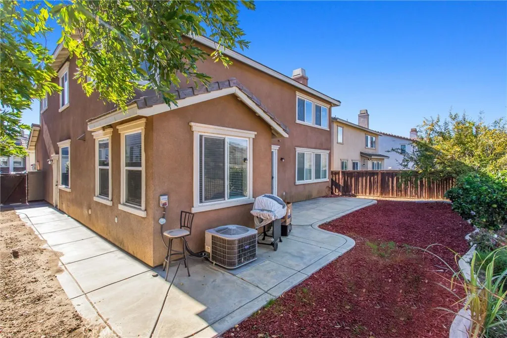 34596 Venturi, Beaumont, California 92223 home-pic-27